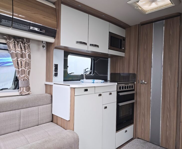 2018 SWIFT ELEGANCE 650