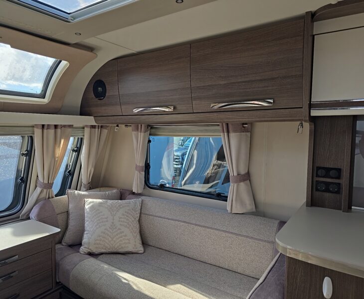2020 BUCCANEER CRUISER