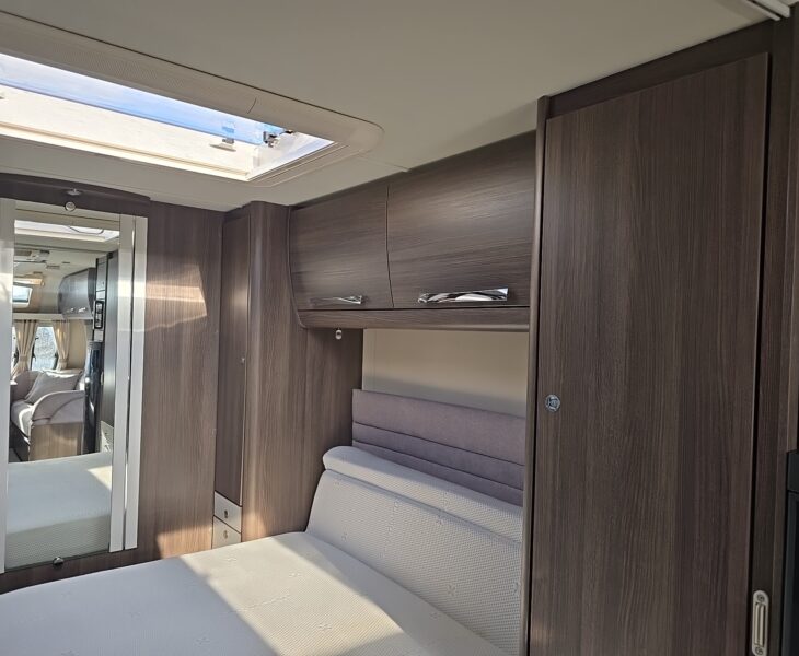 2020 BUCCANEER CRUISER