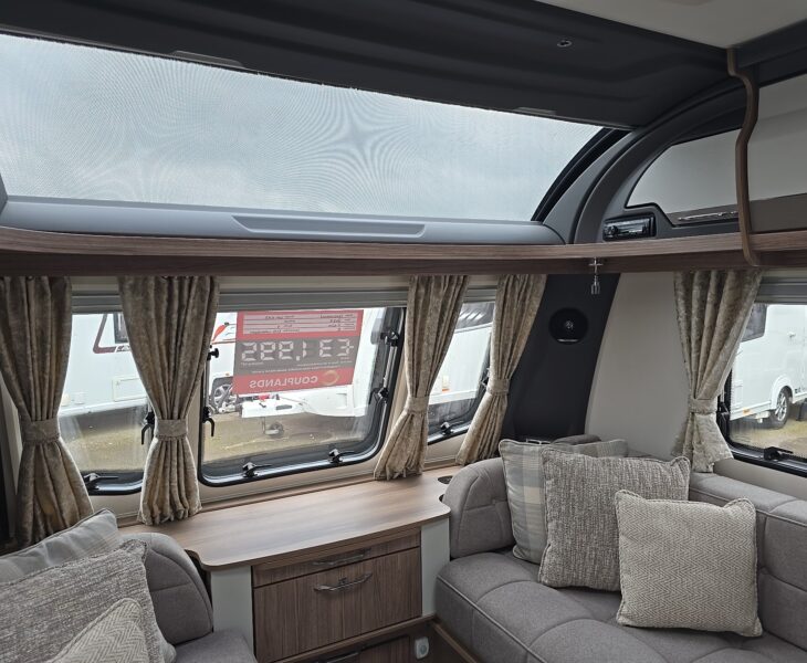 2025 COACHMAN VIP 575