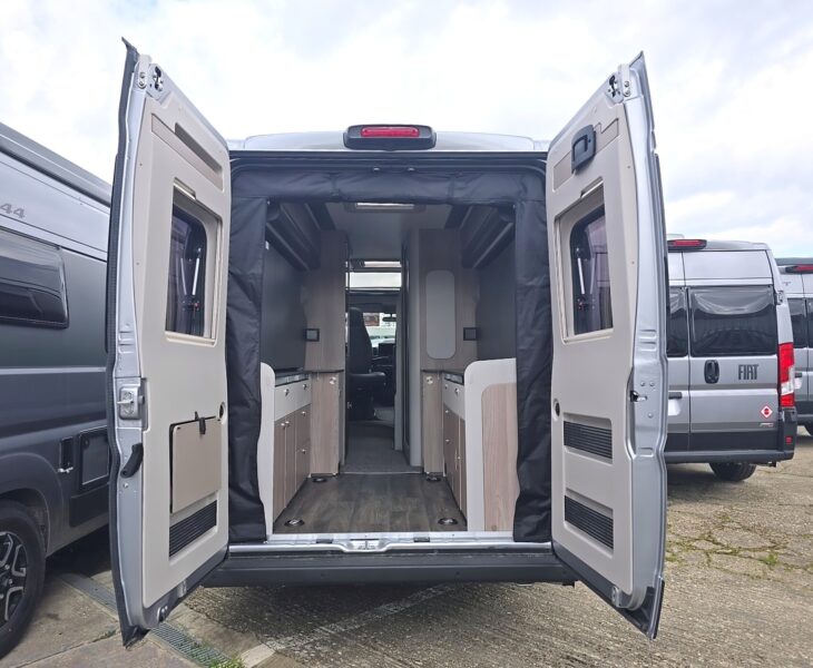 2026 CARRERA 194 CAMPERVAN