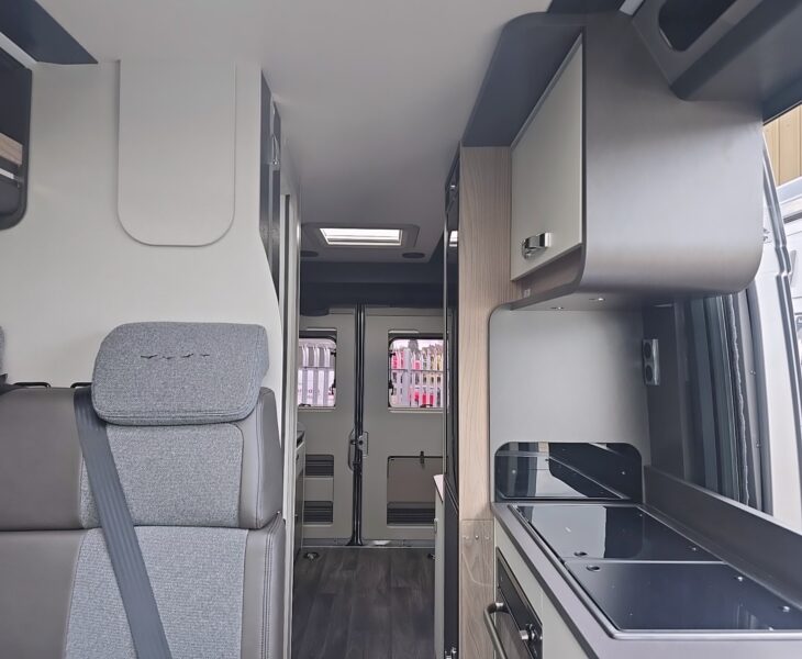 2026 CARRERA 194 CAMPERVAN