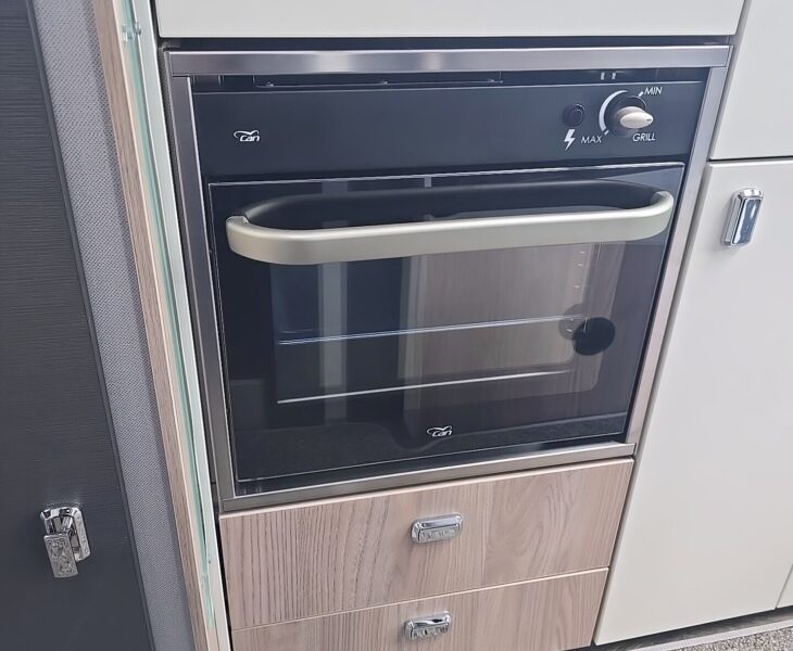 2026 CARRERA 194 CAMPERVAN