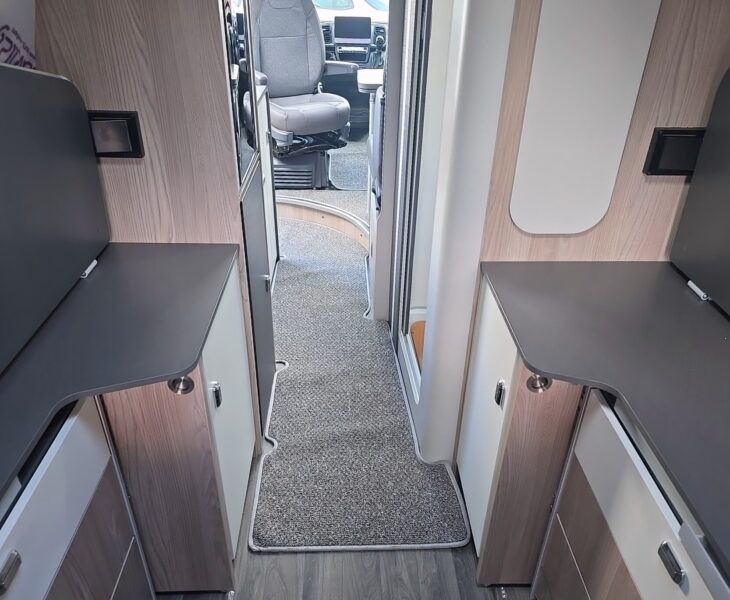 2026 CARRERA 194 CAMPERVAN