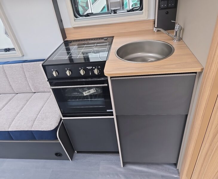 2026 Bailey Discovery D4-2 Kitchen