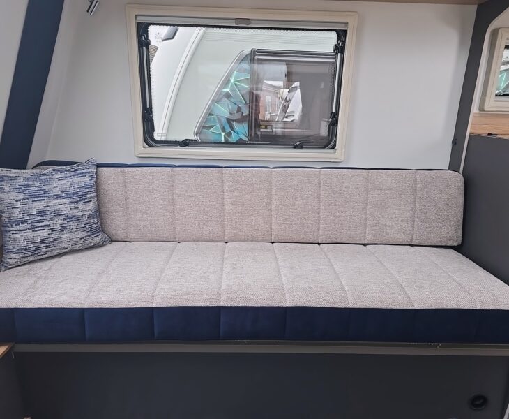 2026 Bailey Discovery D4-2 Seat