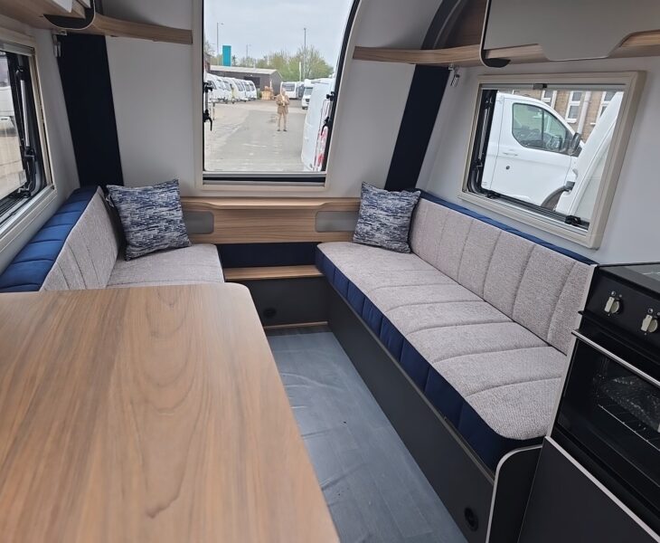 2026 Bailey Discovery D4-2 Full View