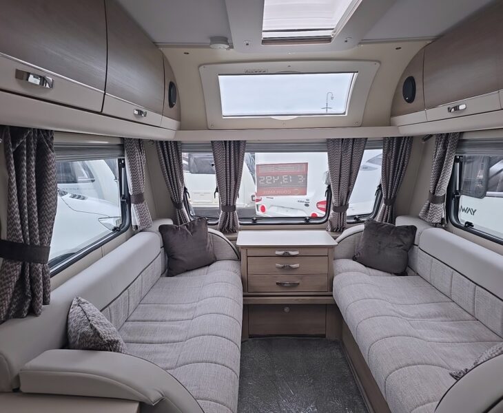 2018 COMPASS CASITA KENSINGTON 462