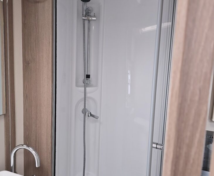 2018 COMPASS CASITA KENSINGTON 462