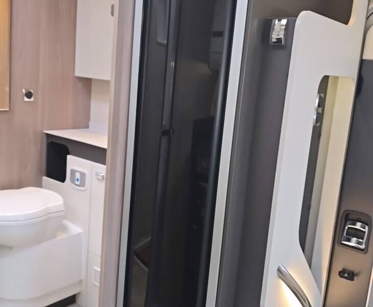 2025 SWIFT ESCAPE 640 FRIDGE