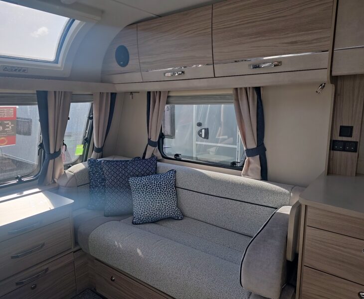2024 ELDDIS CHATSWORTH 868 6 BERTH CARAVAN