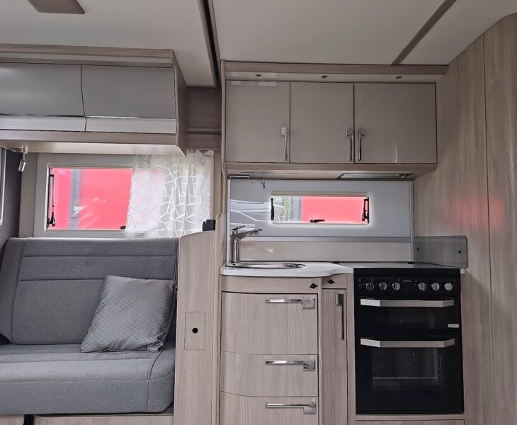 2023 COACHMAN TRAVEL MASTER 545 ENTRANCE
