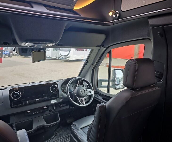 2023 COACHMAN TRAVEL MASTER 545 CAB