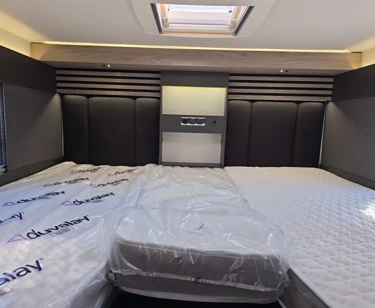 2026 SWIFT TREKKER 584 INTERIOR