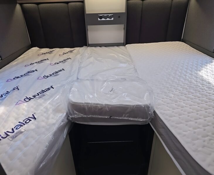 2026 SWIFT TREKKER 584 INTERIOR