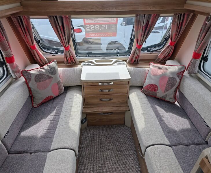 2018 SWIFT CHALLENGER 565 INTERNAL