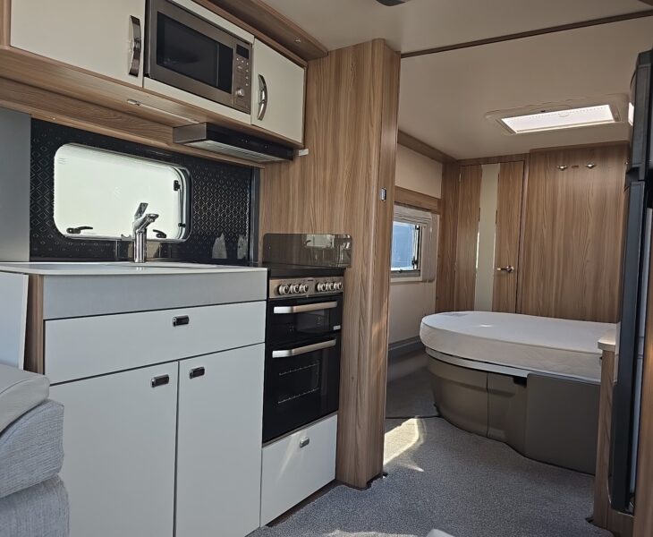 2020 BESSACARR BY DESIGN 845 INTERIOR