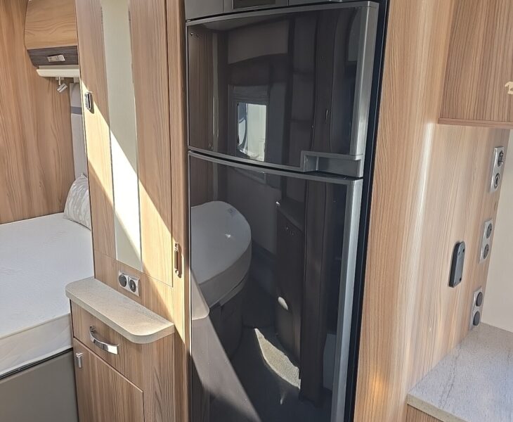 2020 BESSACARR BY DESIGN 845 INTERIOR