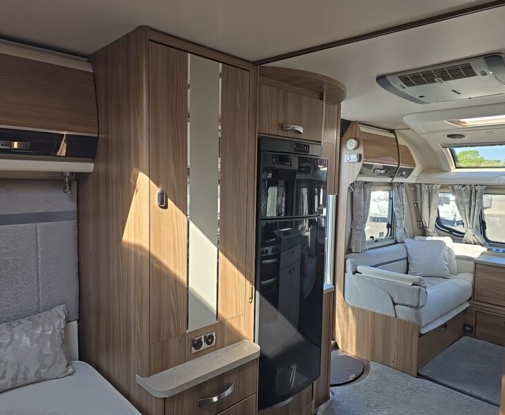 2020 BESSACARR BY DESIGN 845 INTERIOR