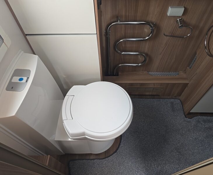2020 BESSACARR BY DESIGN 845 INTERIOR