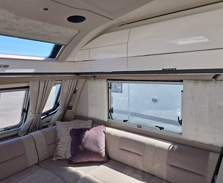 2024 SWIFT ELEGANCE GRANDE 850