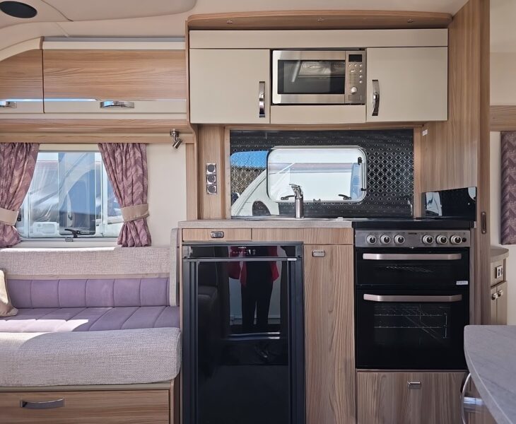 2022 SWIFT CHALLENGER HI STYLE 580