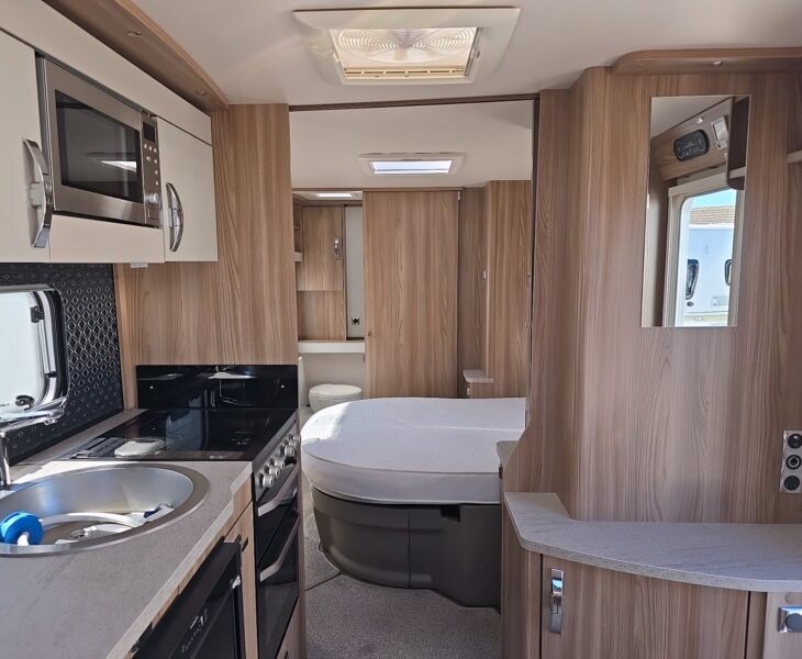 2022 SWIFT CHALLENGER HI STYLE 580