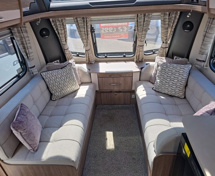 2020 COACHMAN VIP 565