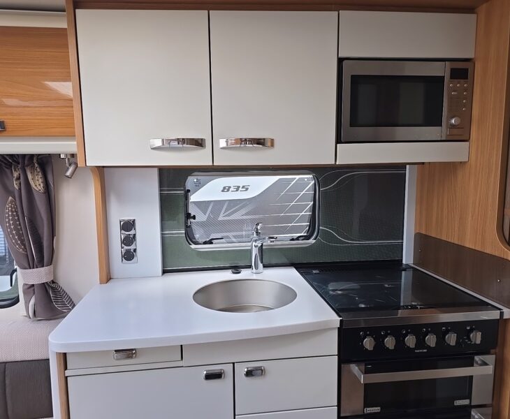 2014 elegance 645 internal