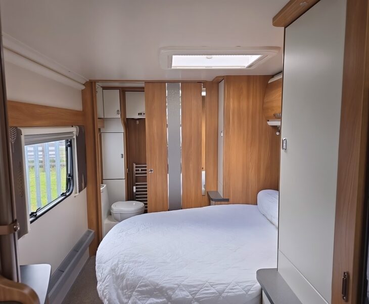 2014 elegance 645 internal