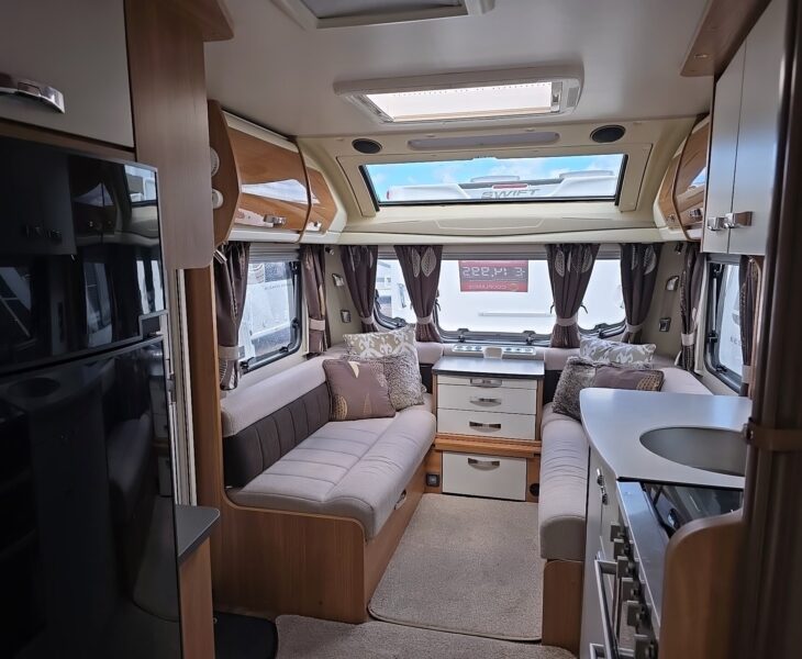 2014 elegance 645 internal