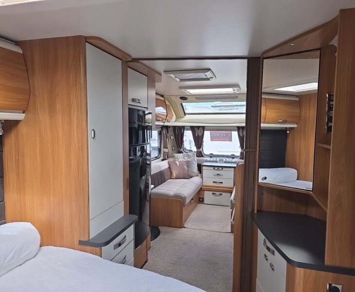 2014 elegance 645 internal