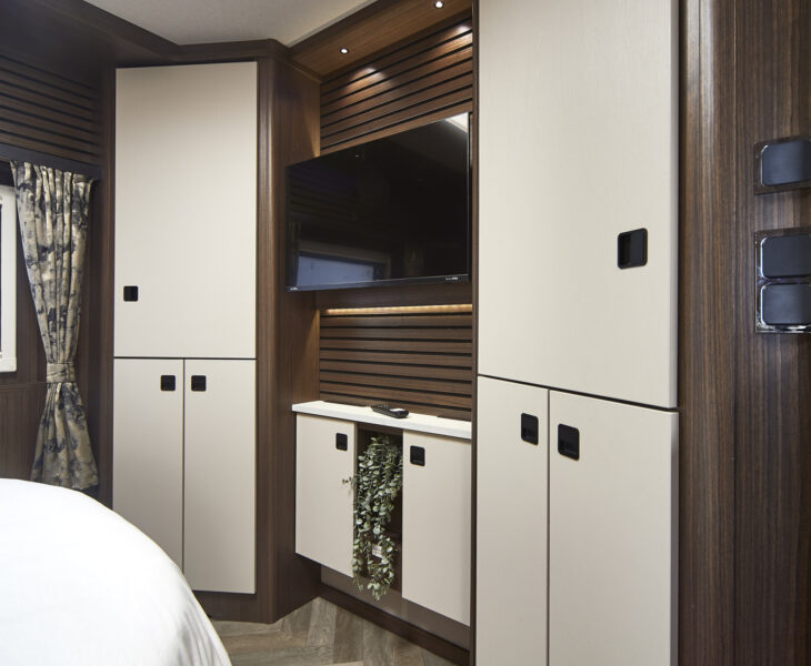 2026 COACHMAN LUSSO IV