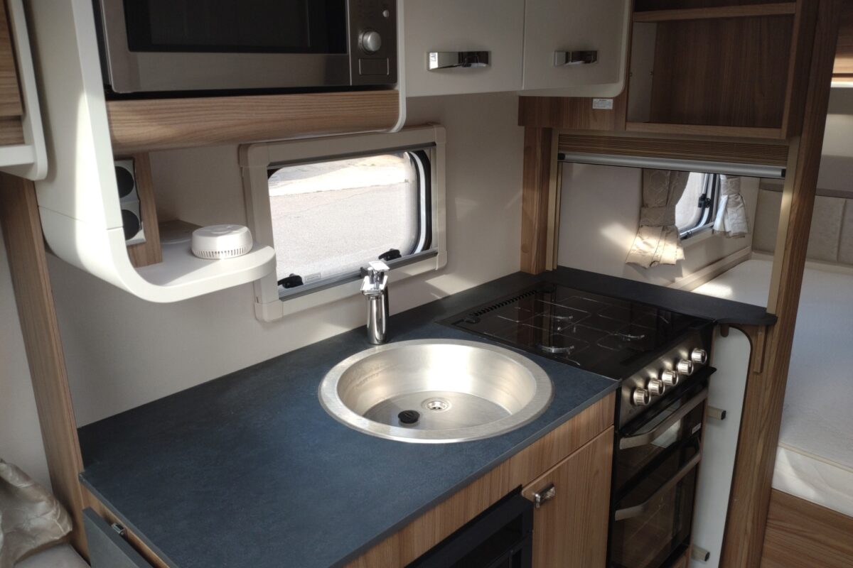 2022 Swift Sunrise 510 interior