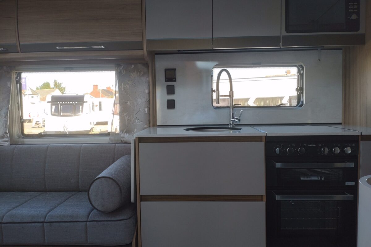 2026 Bailey Unicorn Deluxe Vigo Interior