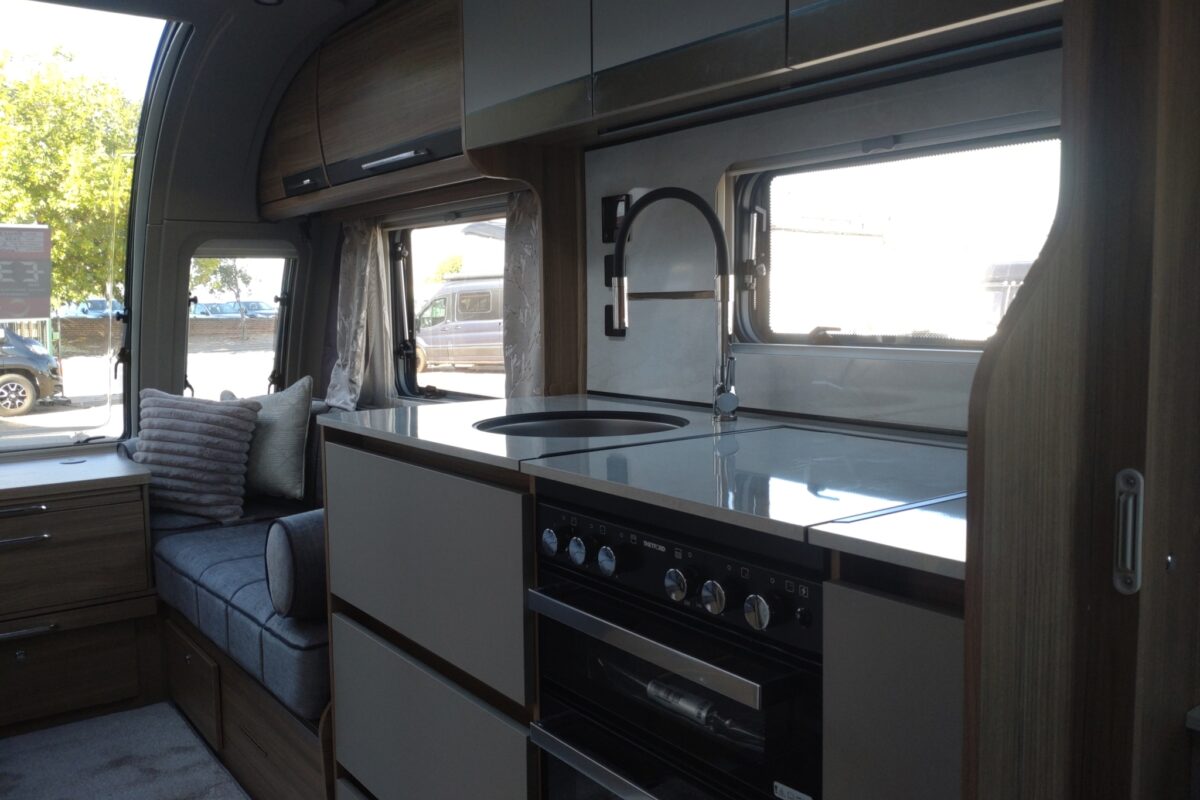 2026 Bailey Unicorn Deluxe Vigo Interior