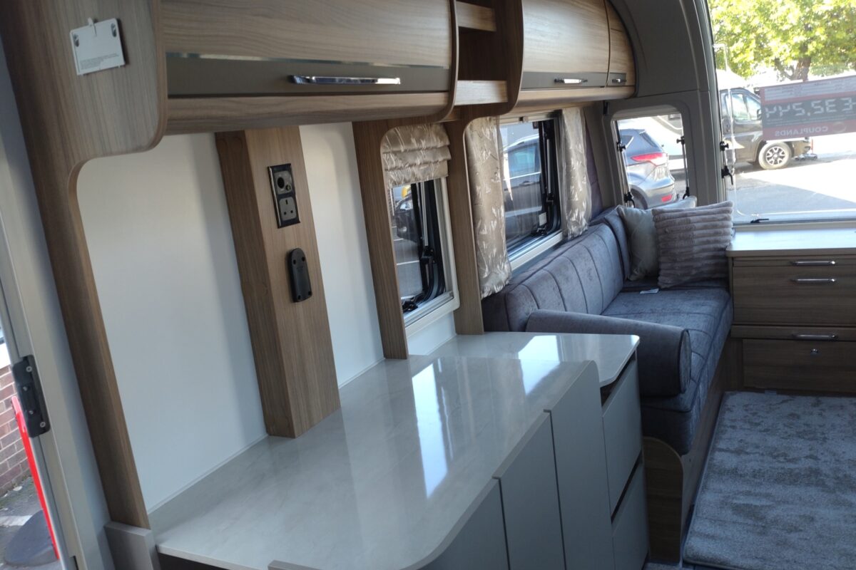 2026 Bailey Unicorn Deluxe Seville Interior
