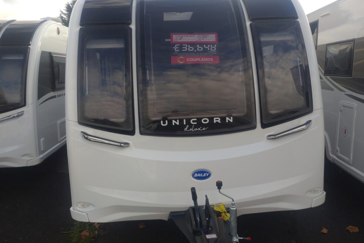 2026 Bailey Unicorn Deluxe Pamplona Front