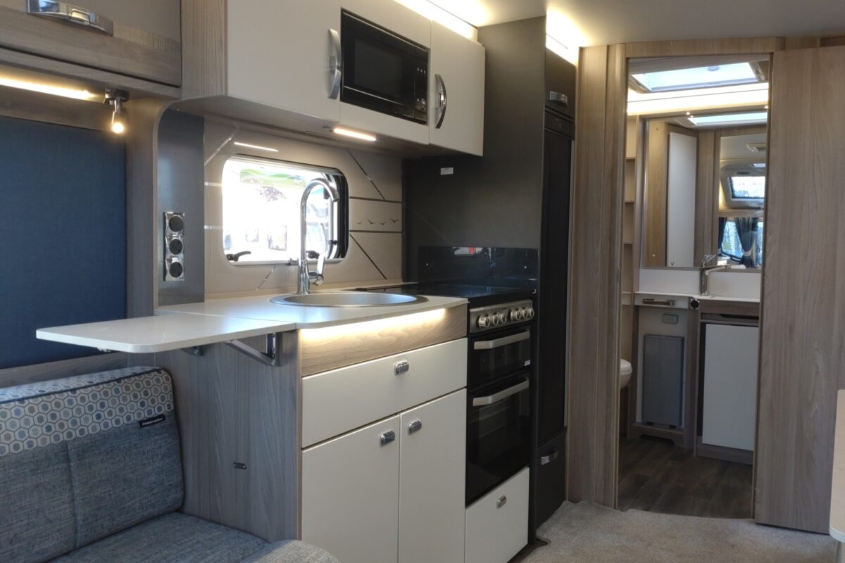 2023 Swift Celebration 480 Interior