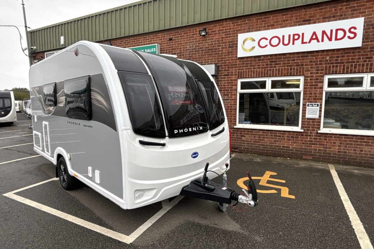 2026 Bailey Phoenix 420 Black Edition front offside