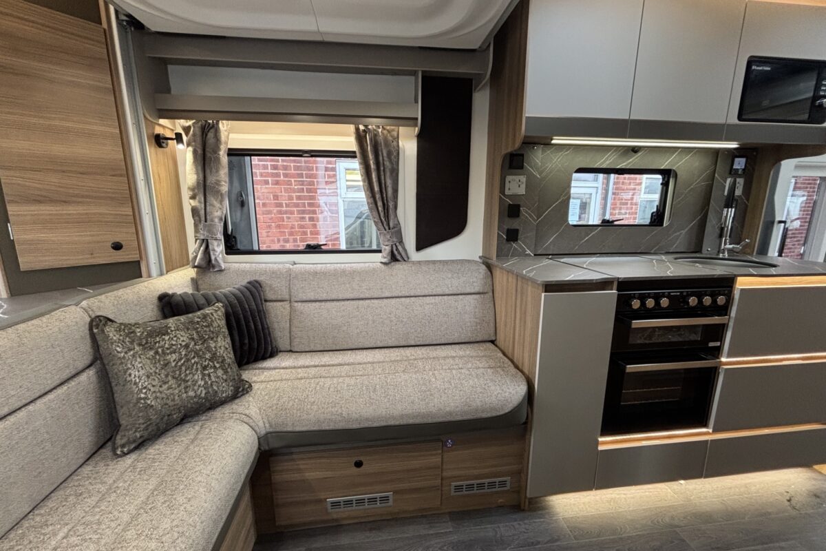 New Bailey Autograph 81-5 2026 rear lounge nearside