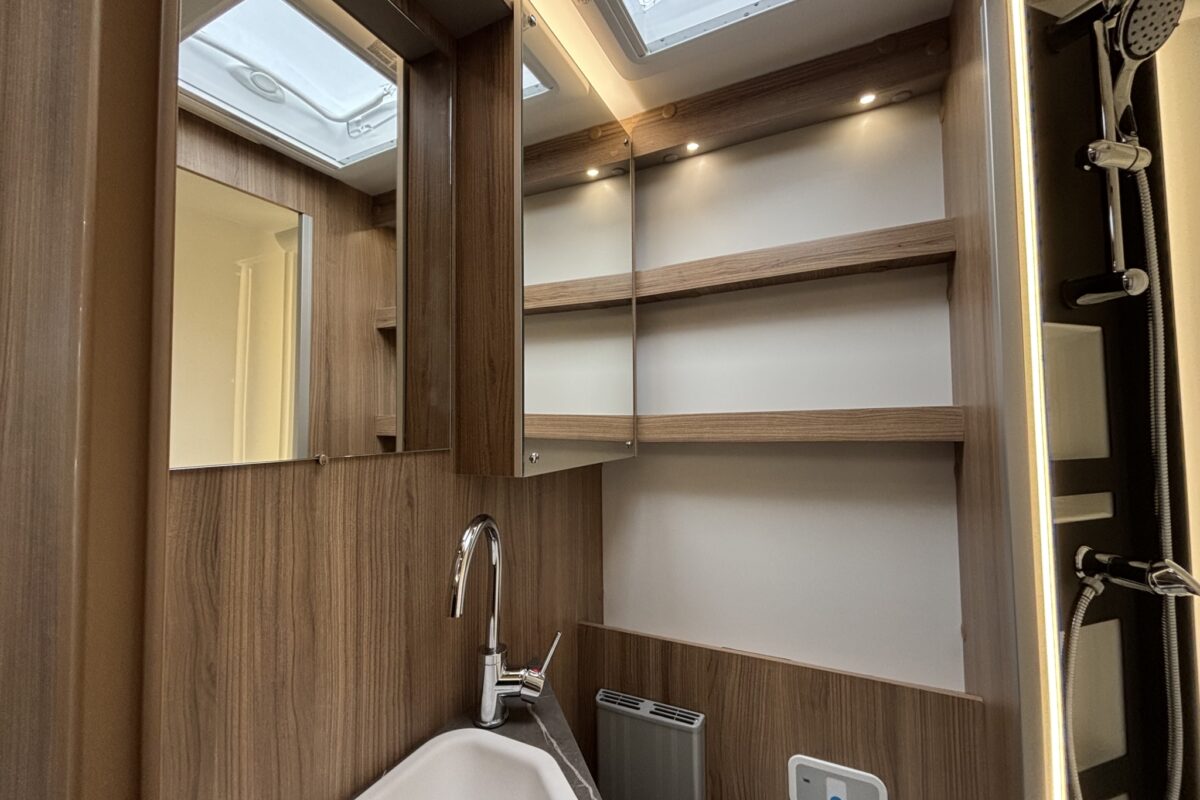 New Bailey Autograph 81-5 2026 washroom