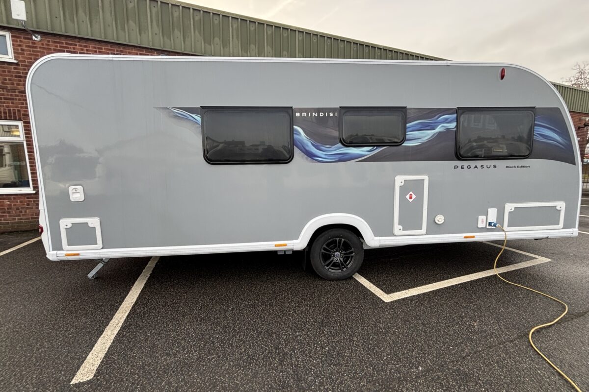 2026 Bailey Pegasus Grande Brindisi Black Edition offside