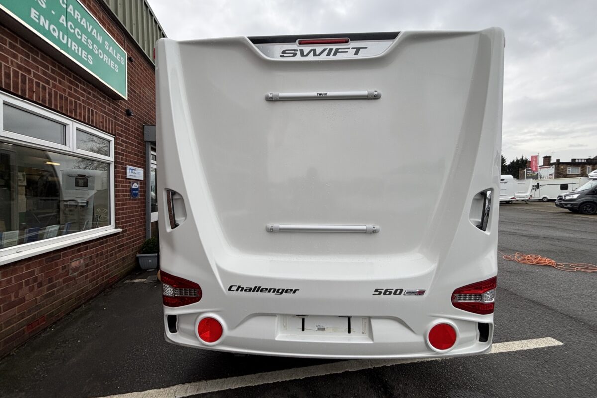 Swift Challenger 560 2022 REAR