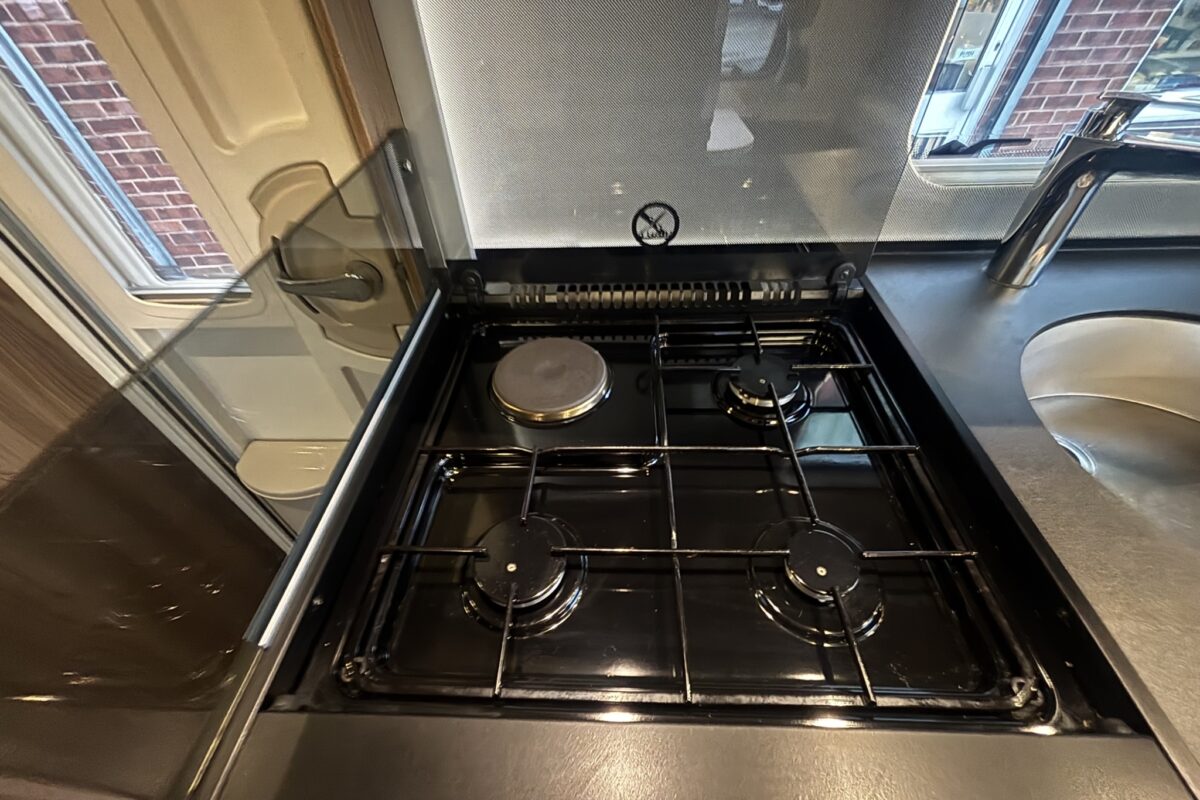 Swift Conqueror 530 2016 HOB