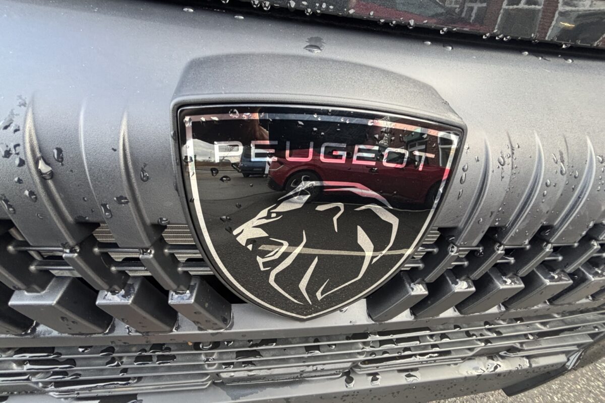 2026 Bailey Autograph 72-2 PEUGEOT BADGE
