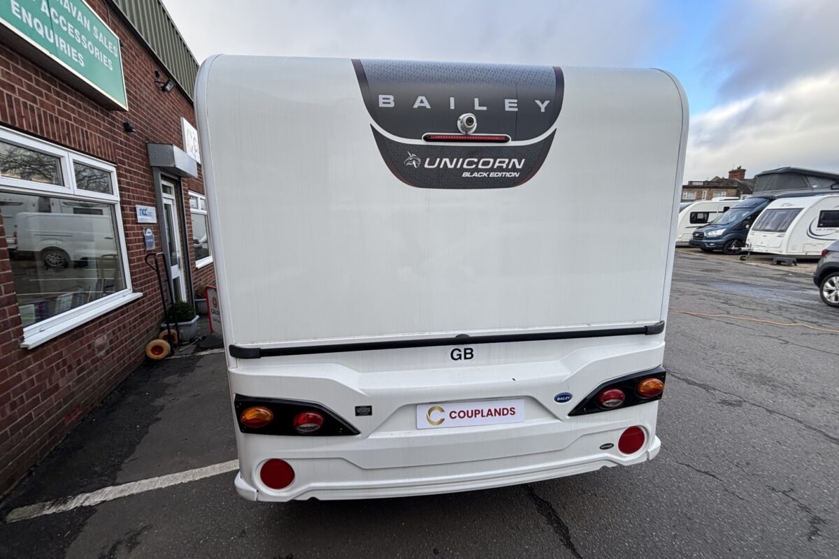 2021 Bailey Unicorn Pamplona Black Edition REAR