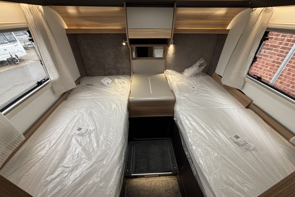 NEW Bailey Adamo 75-4T SINGLE BEDS