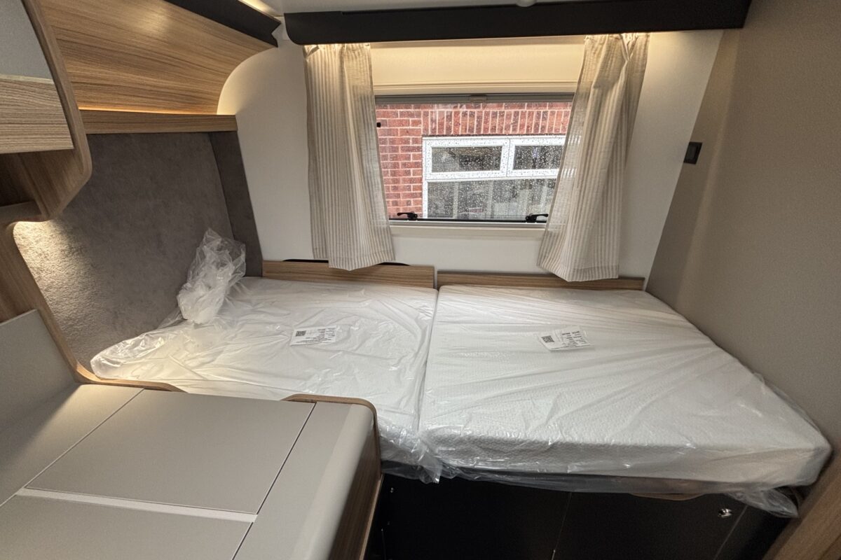 NEW Bailey Adamo 75-4T NEARSIDE SINGLE BED
