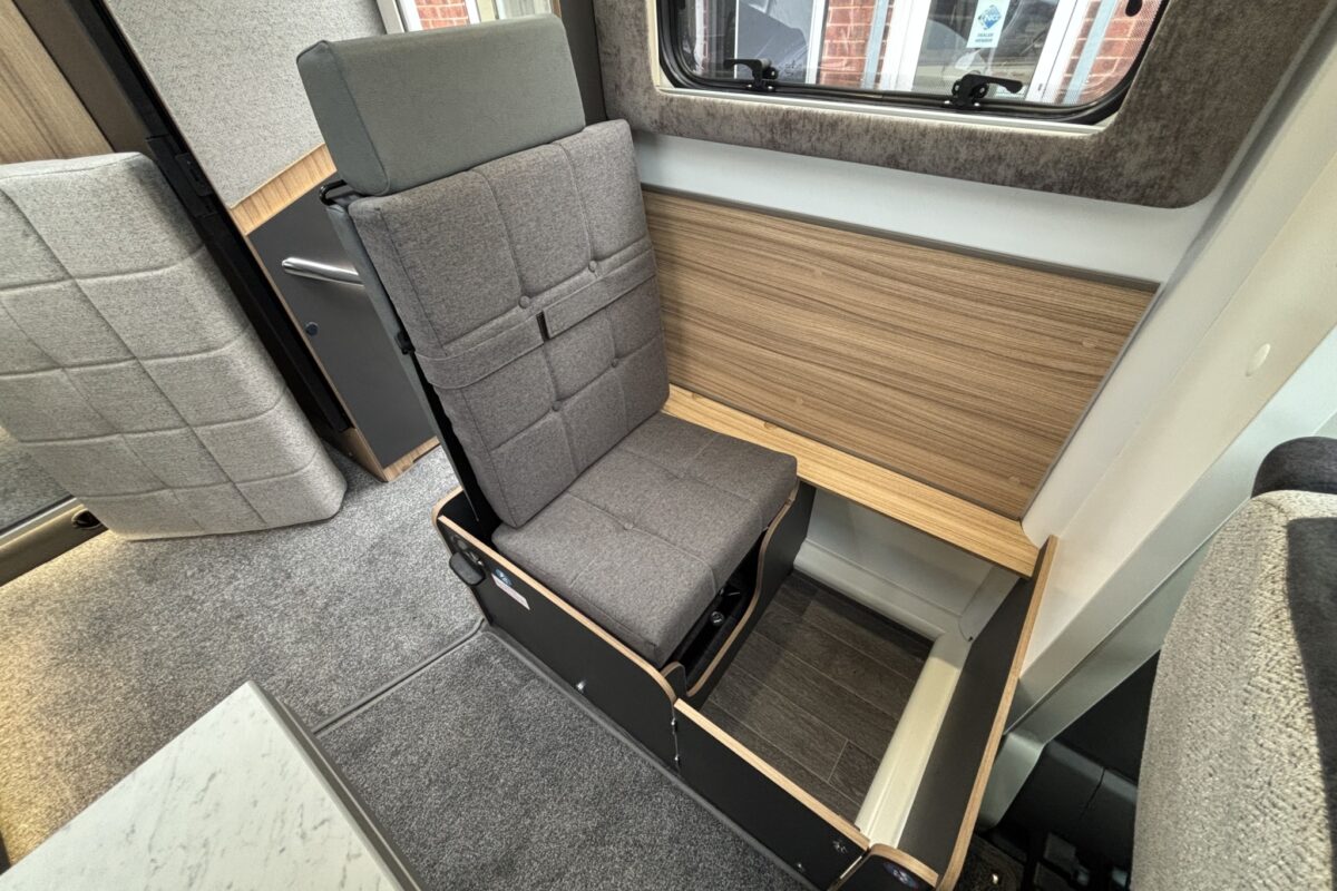 NEW Bailey Adamo 75-4T AGUTI TRAVEL SEAT